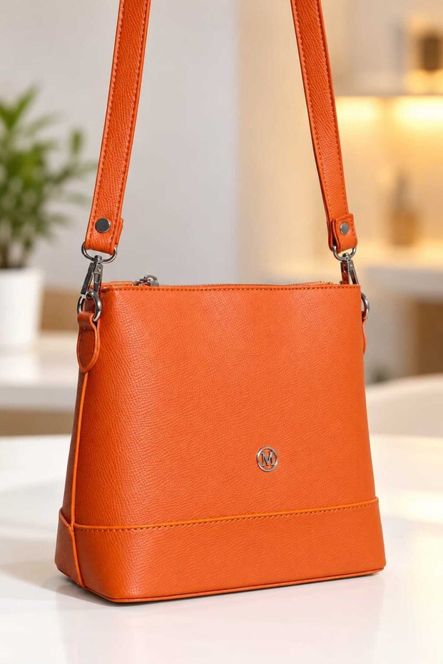 Small Women's Shoulder Bag V061