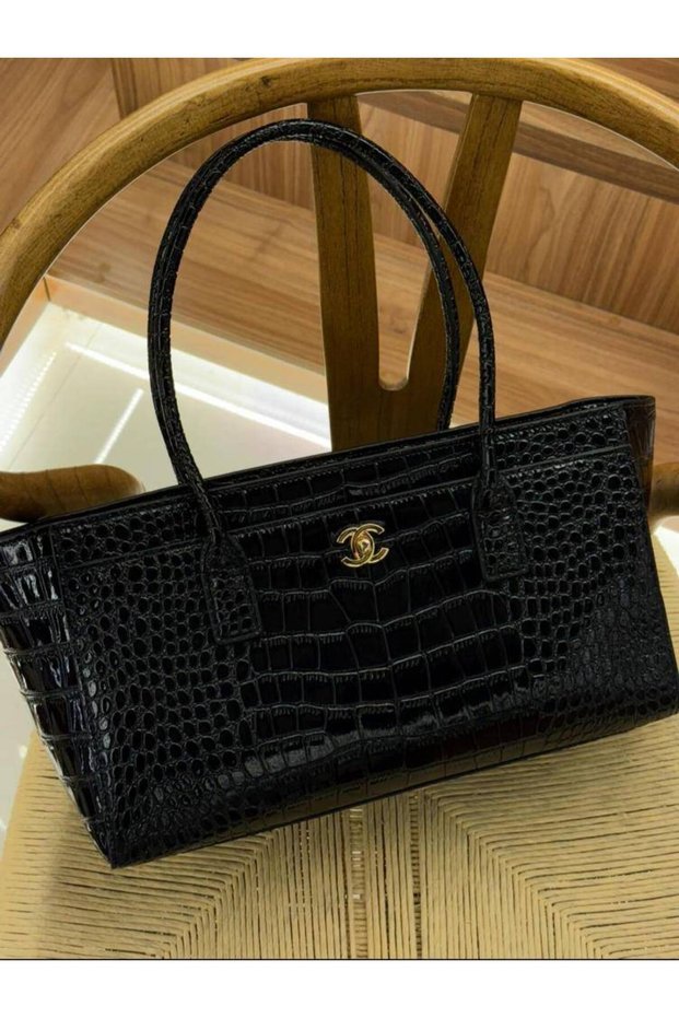Large Chanel Bags - Black.