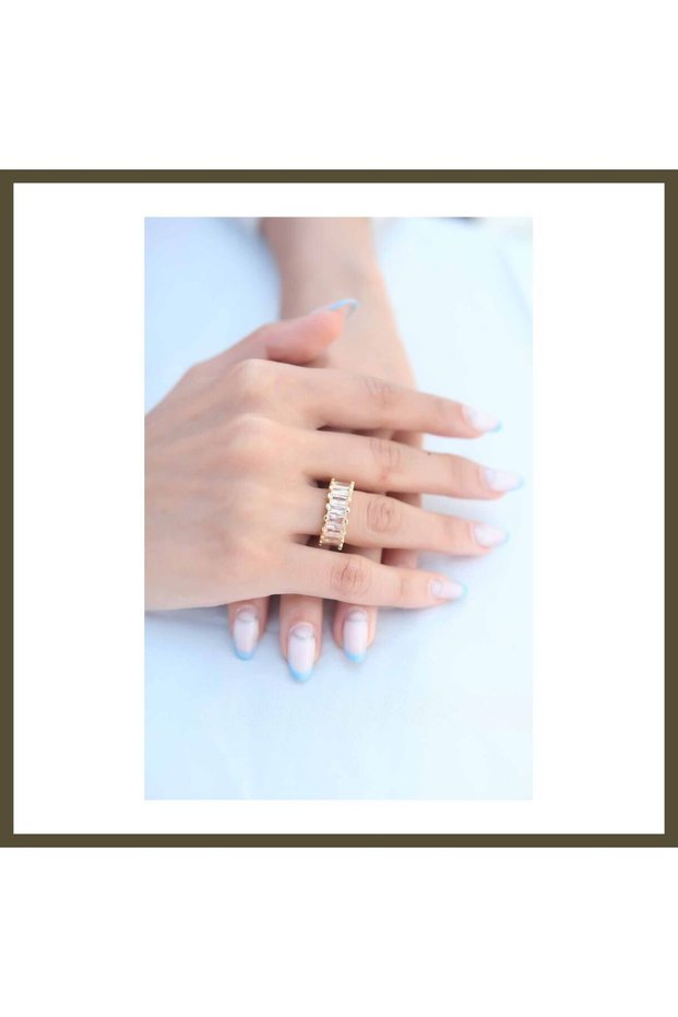Gold-Toned Women's Ring with Zircon Stones, BX