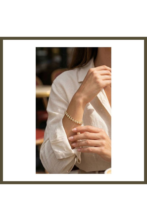 Gold-Toned Rice-Patterned Baklava-Style Modal Women's Bracelet with Zircon Stones BX
