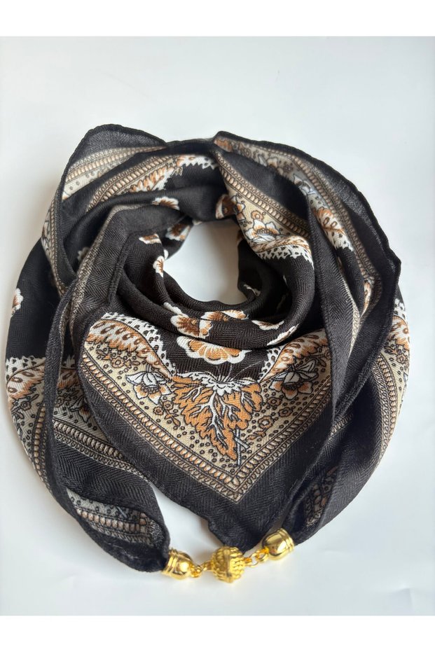 Magnetic Cotton-Textured Square Scarf (67x67)