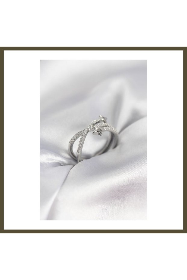 Silver-Colored Halley Model Women's Ring with Zircon Stones BX