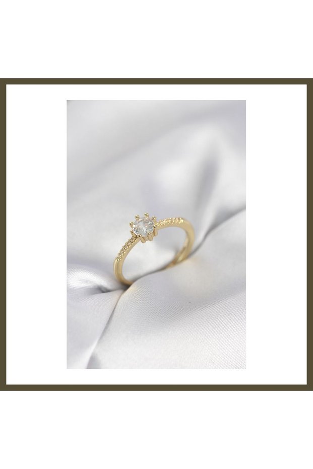 Women's Single-Layer Solitaire Ring with Gold-Colored Zircon, Model BX