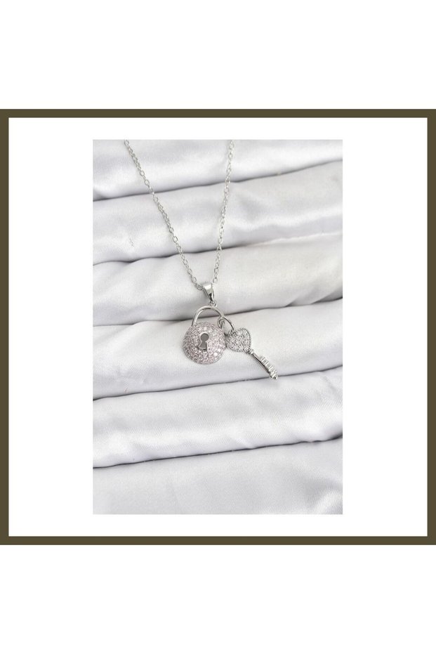 316L Stainless Steel Chain, Silver-Toned, Key-Shaped, Zircon-Studded Women's Necklace BX