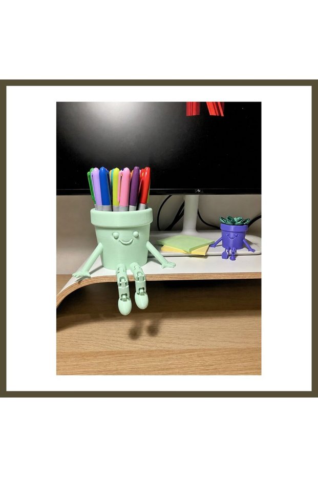3D-Printed Moving Smiling Pencil Holder - Articulated Desktop Organizer - mint BX