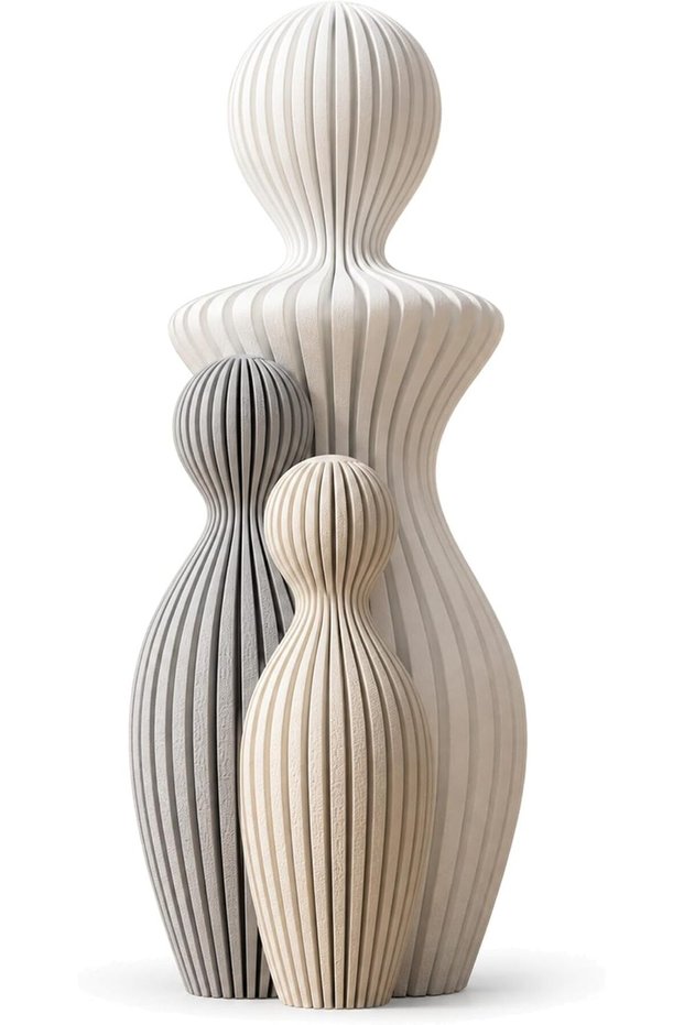 Mother and Children Figurine 13 cm, Modern Ribbed Mom with Kids Statue, Wife or Grandma, 2C