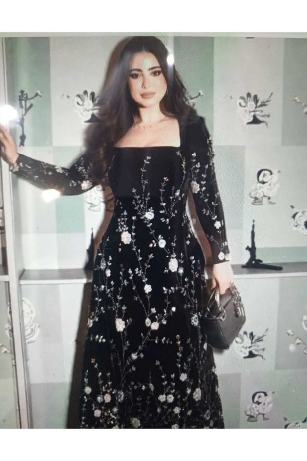فستان ليالي الياسمين الأسود 🖤