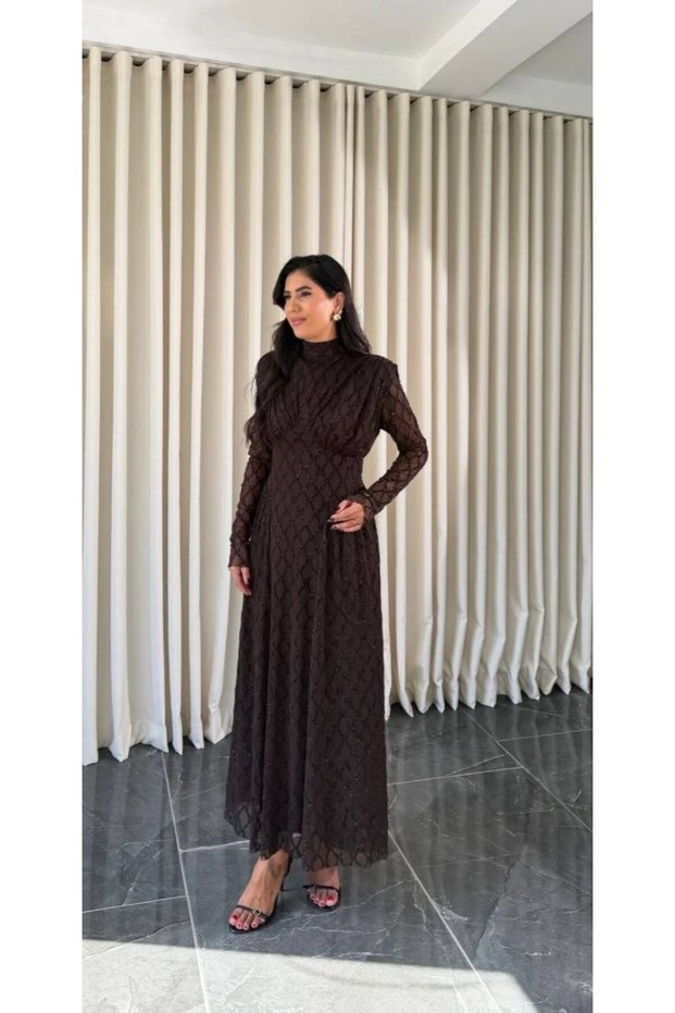 Women's Brown Boat Neck Chain-Patterned Padded Shoulder-Pad Long Evening Gown for Graduation
