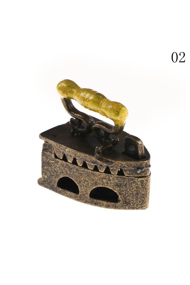 02 Hot Koop Mini Poppenhuis Miniatuur 1:12 Dollhouse Room Model Mini Old Miniature Iron clothes Tool