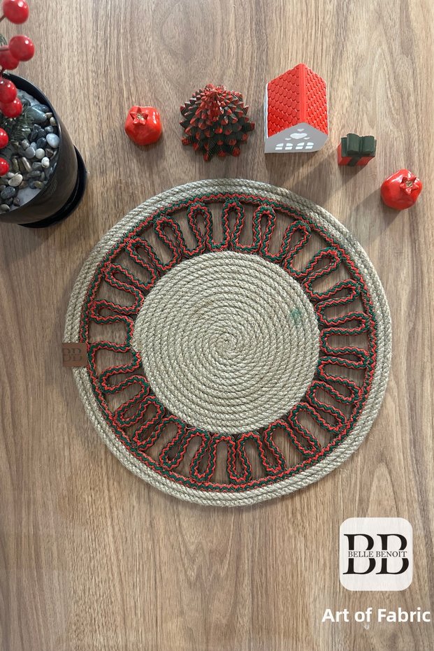Handmade Wicker Jute Plate, Bohemian Luxury Plate, American Style Plate Diameter 33 Cm.