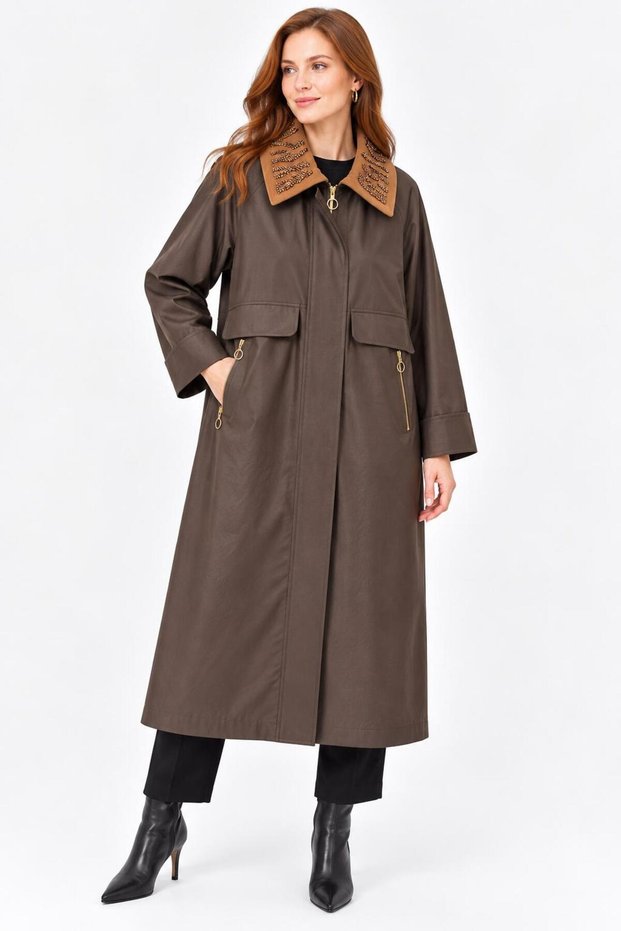 Trench Coat with Detailing at the Collar