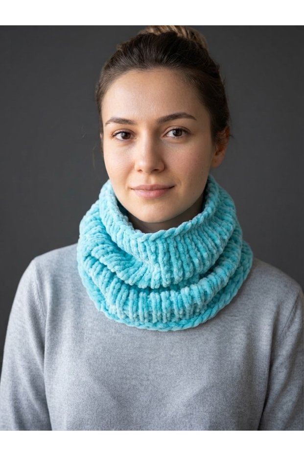 Hand knitted knitwear chenille neck warmer scarf