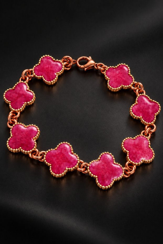 Apple Green Copper-Plated Women's Chain Bracelet with Clover Motif and Stones