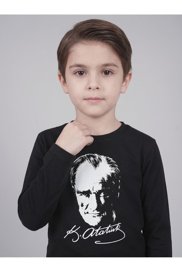 Boy's November 10 Outfit: Black Pants and Black Long-Sleeve ATATÜRK Top