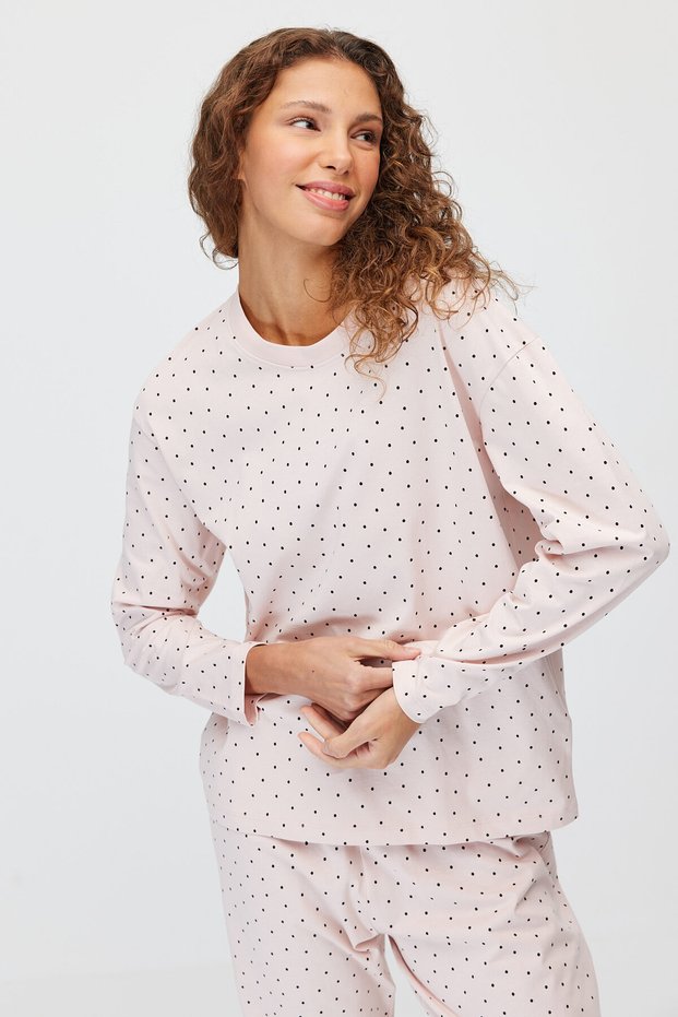Women's patterned pajama set