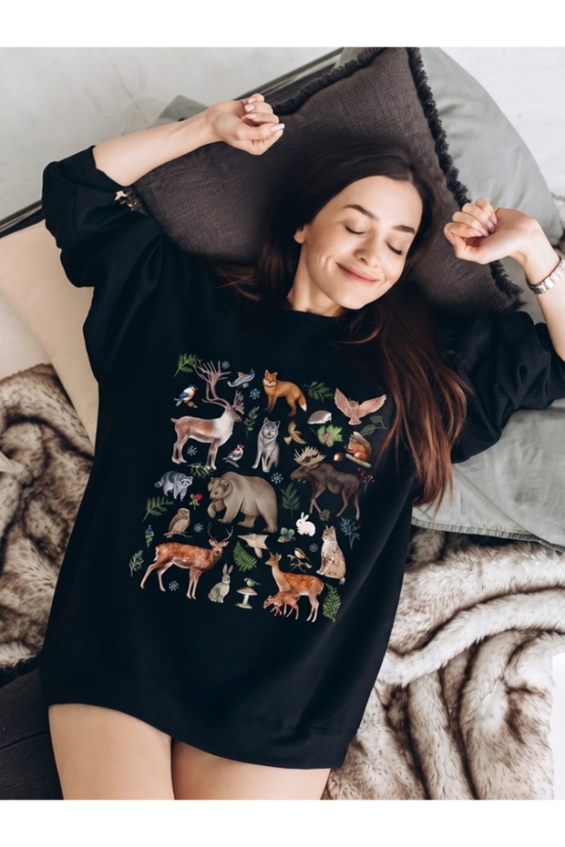 Special-Edition "Women's Forest Animals" Themed Sweatshirt Hoodie for Animal Lovers