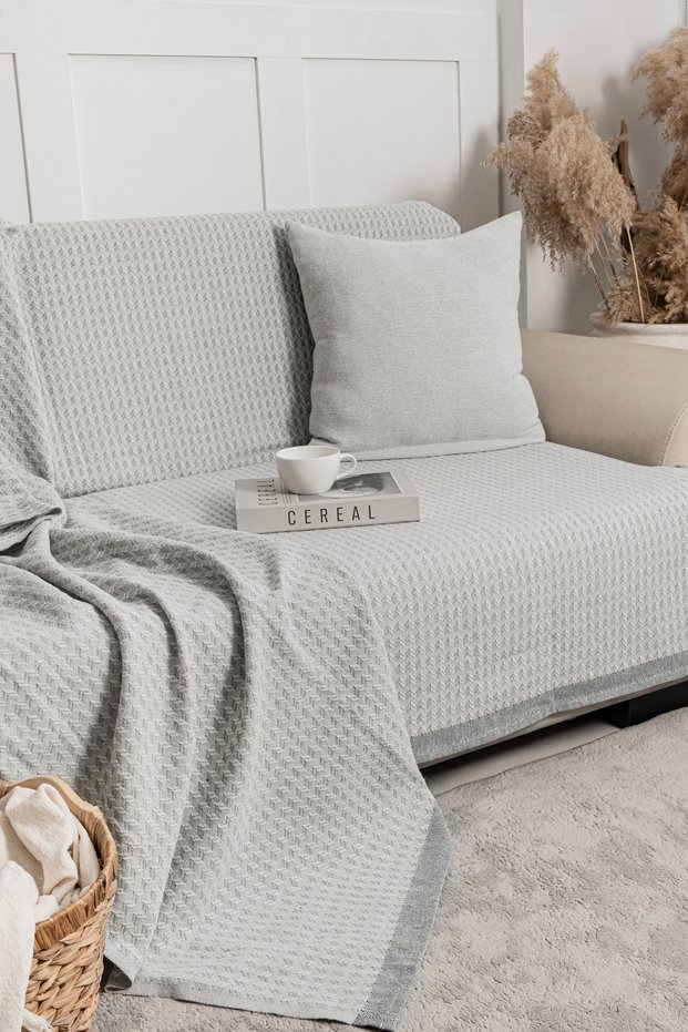 Mila Zigzag Patterned Back-Covering Sofa Cover | For Sofas, Couches, Daybeds, Armchairs, and Bedspreads | 175x205 cm