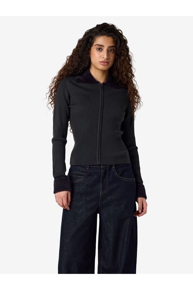 Strickjacke NMCINNA