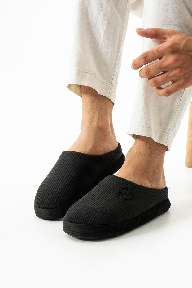 Unisex Black Embroidered Velvet House Slippers Men's House Slippers