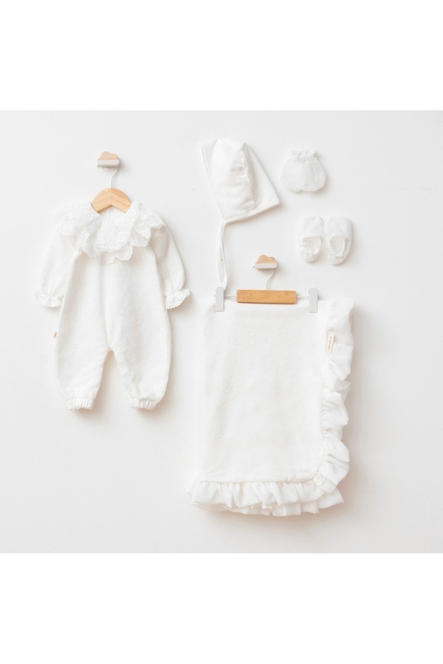 Barbosa Pugi Baby Girls' 4-Piece Guipure Lace Luxury Natural Hospital Outfit / Naming Ceremony Romper Set 0-3