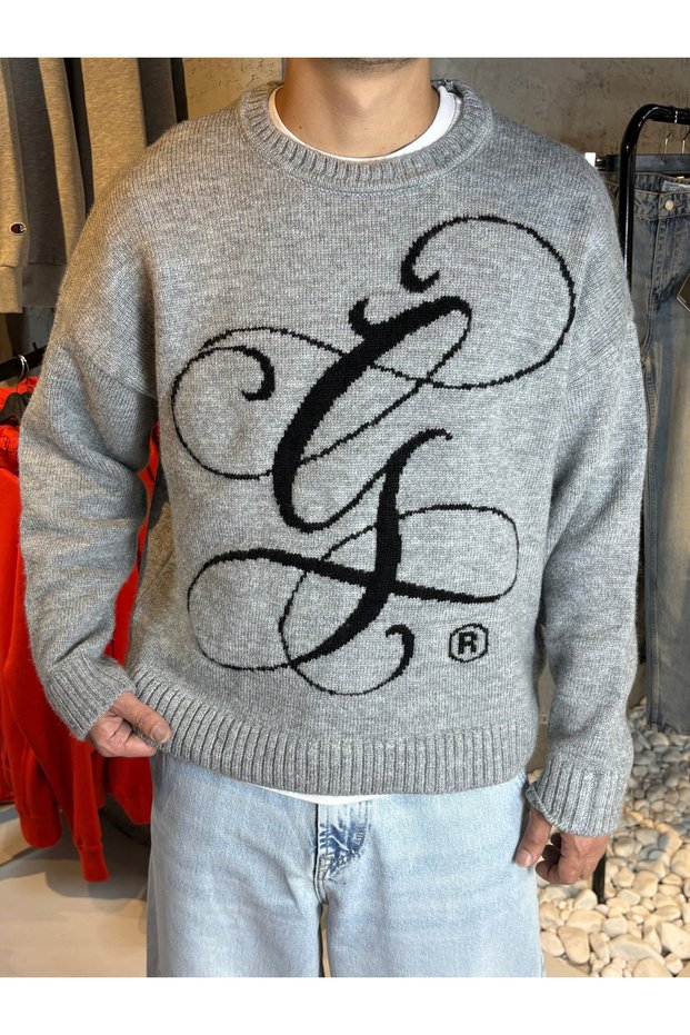 Giesto Front Logo Detailed Crop Sweatshirt Gray