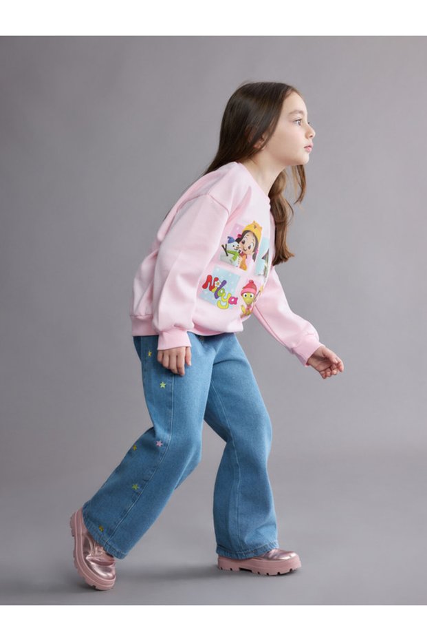 Embroidered Girls' Jean Trousers for Style Enthusiasts from Uzg Store