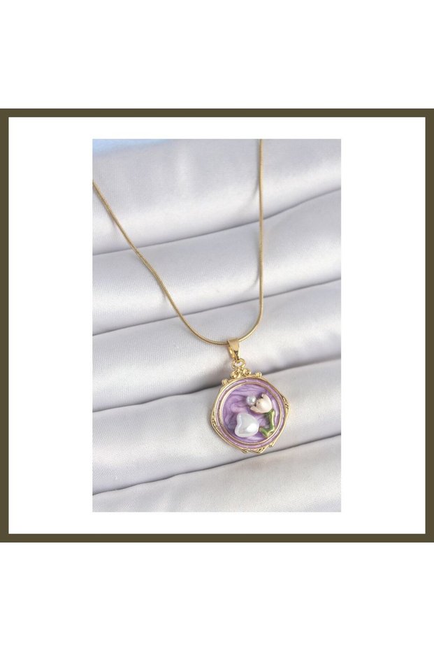 316L Steel Gold-Colored Chain with Purple Enamel and Pearl Flower-Embellished Portrait-Style Women's Necklace BX