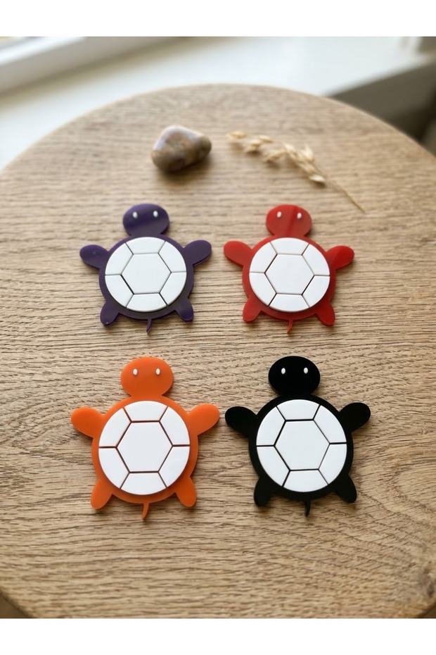 Turtle-Shaped Coasters in 4 Different Colors (Set of 4)