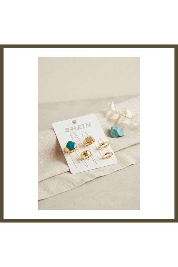 Gold-Toned Brass Ring Set with Green Stone Embellishments, Bohemian Style BYK4286 BX