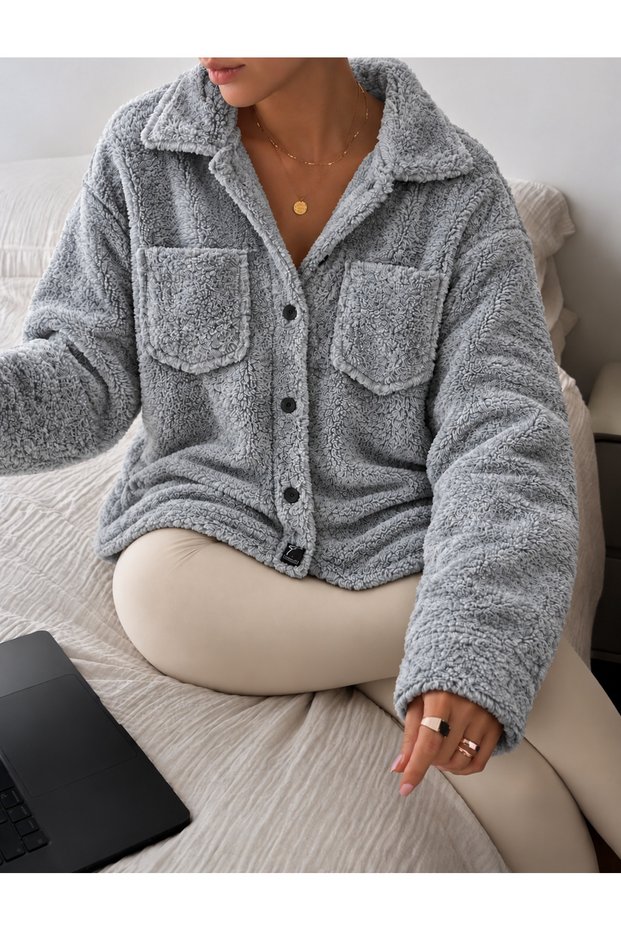 Women's Double-Pocketed, Button-Up, Soft-Textured Plush Shirt Jacket