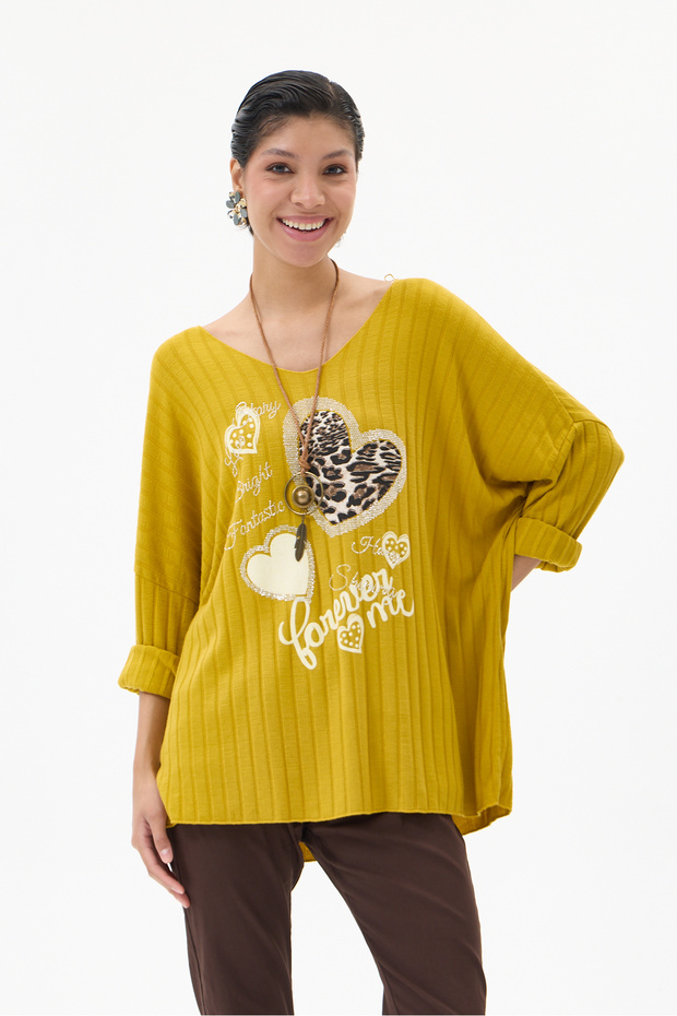 Women's Italian /Written/Oversized Knit Sweater with Leopard Print Necklace and Rhinestones, Sizes 40–46