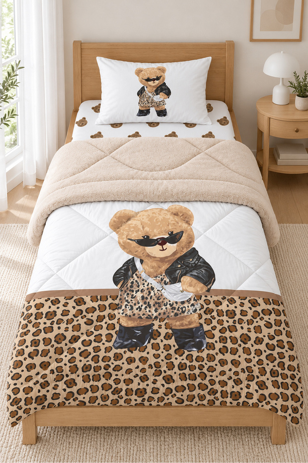 Wellsoft Children's Set: Leopard-Print Glasses-Wearing Teddy Bear Print Plush Set with Quilted Single-Size Bed Sheet, 160x220 cm
