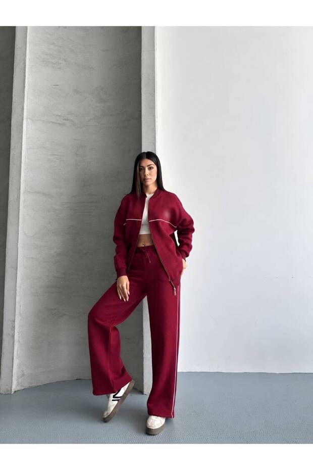 Oversized Sweatsuit Set with Burgundy Front Zip and Piped Hem