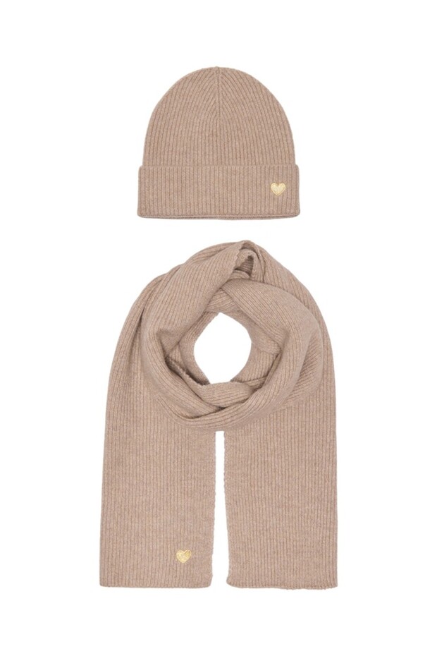 Onlavery Life Scarf and Beret Set