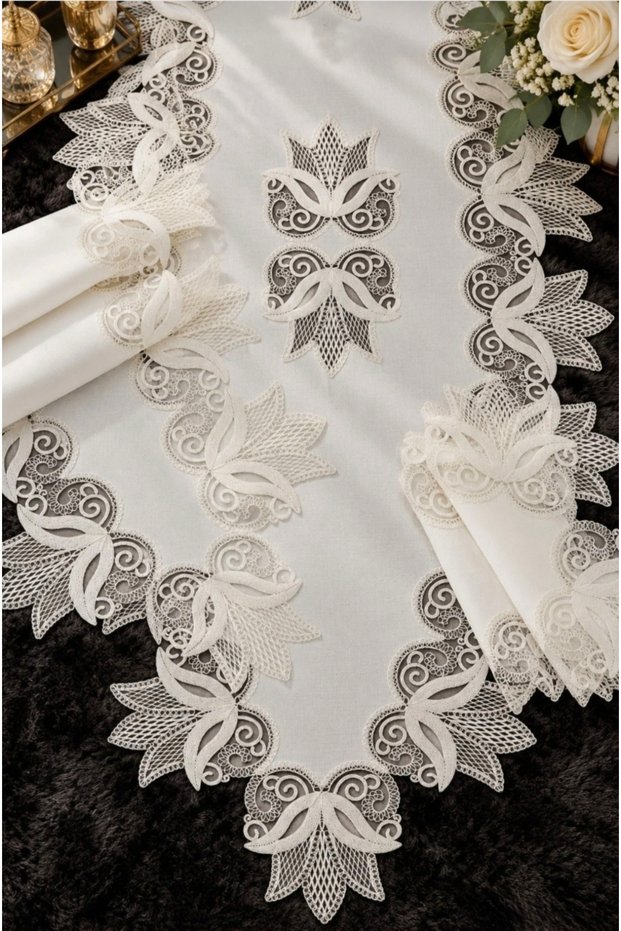 Lale 5 Piece Linen French Lace Borderless Dowry Living Room Set