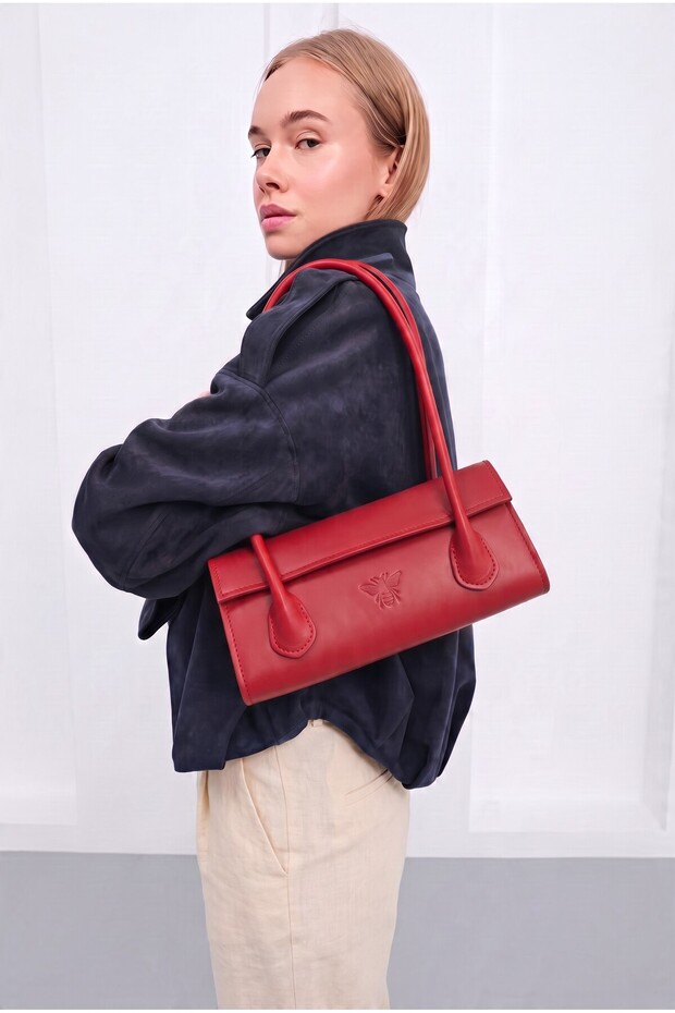 Liakos Model Women's Shoulder Bag – Stylish Red Design.