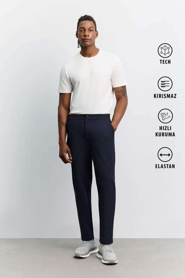 Men's Navy Blue Elastic Waist Zipper Pocket Woven Technical Jogger A62Y3414