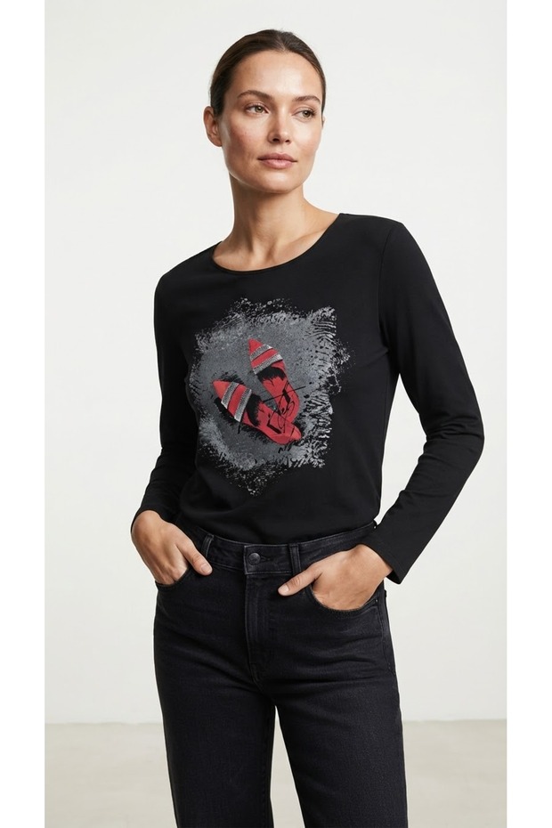 Women's Black Long-Sleeve Printed T-Shirt
