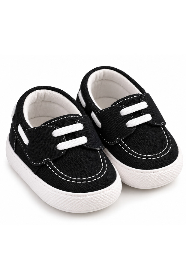 Baby Boy First-Step Shoes – Casual Sneakers with a Lace-Up Look