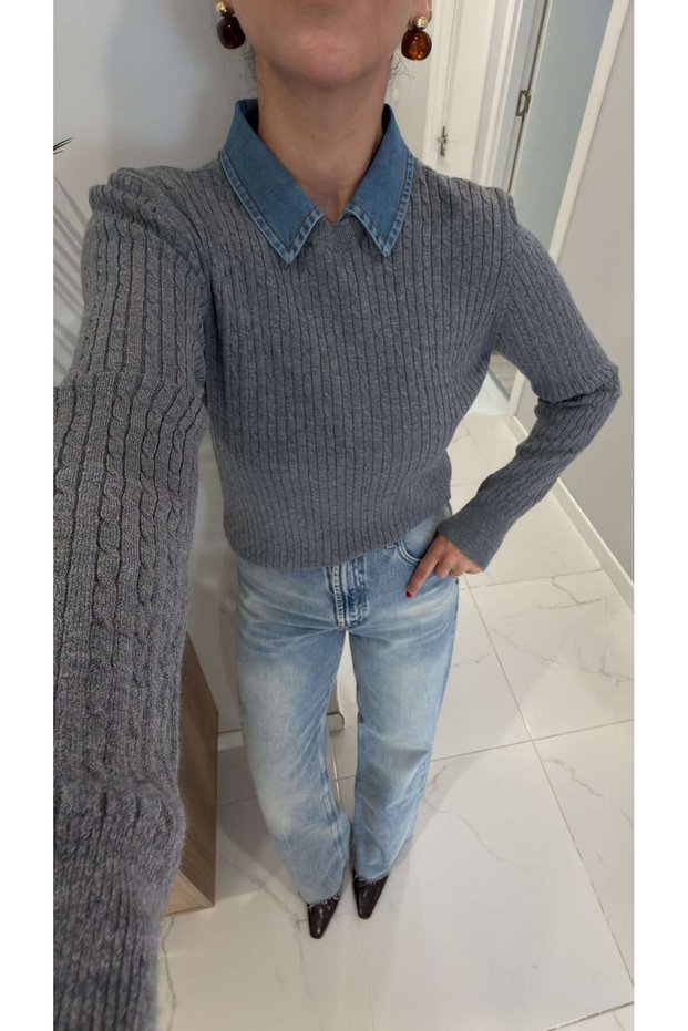 Volle Gray Removable Denim Collar Detail with Braided Knit Sweater