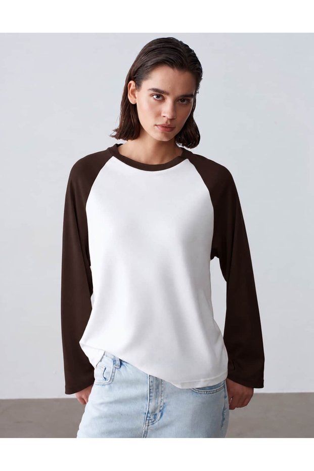 Hanorac cu mâneci raglan