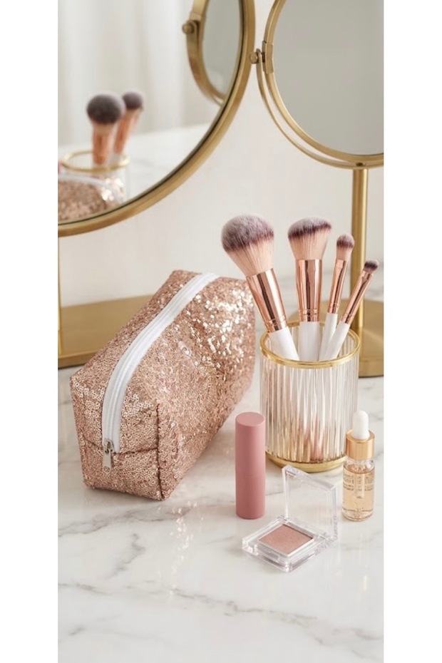 Pulu makeup bag