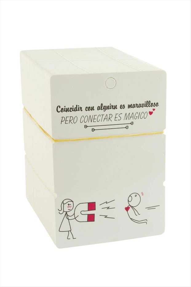 Magnetic Couple Bracelet Card 200 Pieces