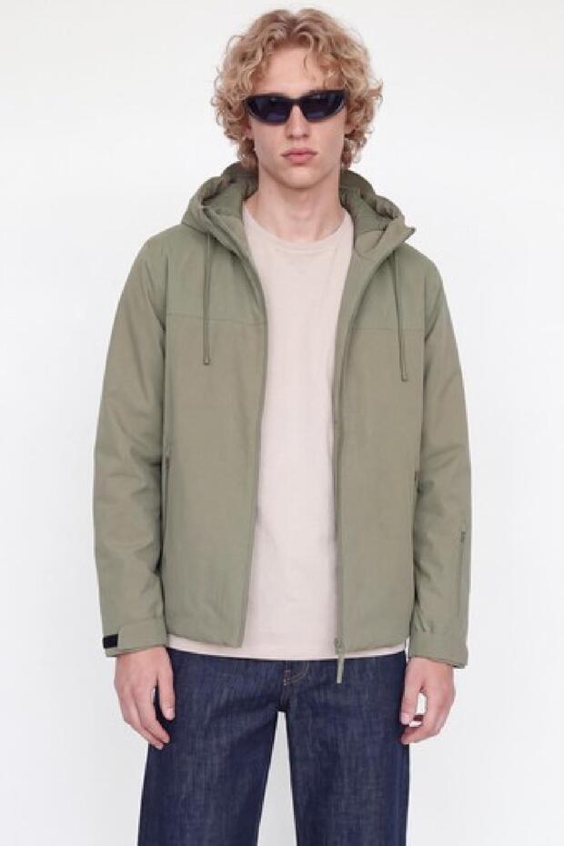 JCOFUSION Men's Technical Fabric Jacket—Casual, Sporty, and Comfortable