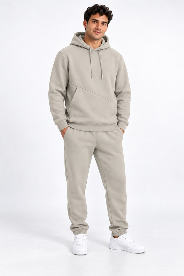 Men's 3-Ply Sweatsuit Set with Side Pockets, Made of Soft, Puffy Fabric