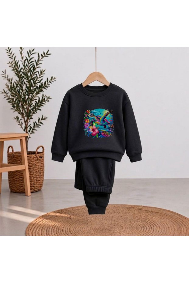 Team Sweatshirt with Flower and Karetta Print for Girls and Boys, Crew Neck with Men’s Collar