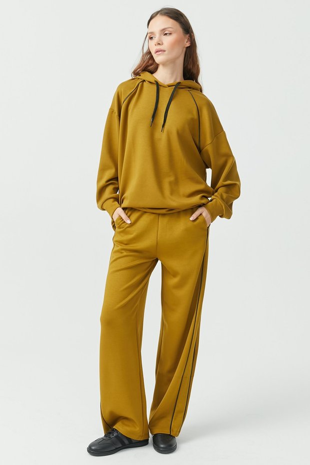 Women's Elastic Waist Sweat Bottoms