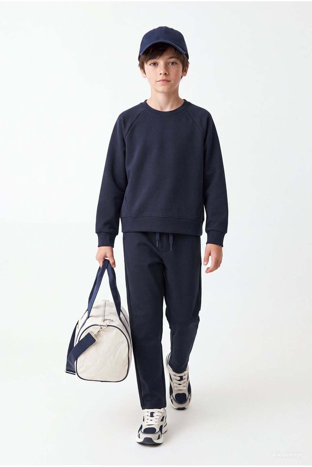 Boys' Straight-Leg Sweatpants with Drawstring Waist