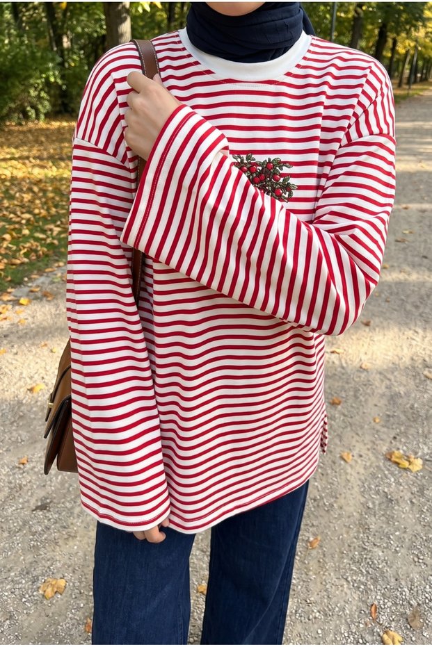 Women's Crew Neck Striped Printed Oversized Modest Sweatshirt Tunic, 75 cm