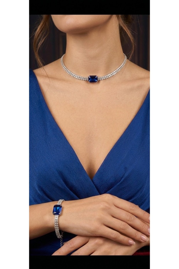Blue baguette-cut stone necklace and bracelet